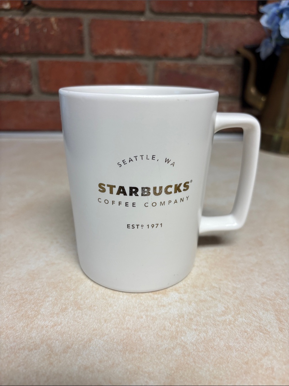 Starbucks Heritage White Ceramic Coffee Mug With Gold Logo...2016